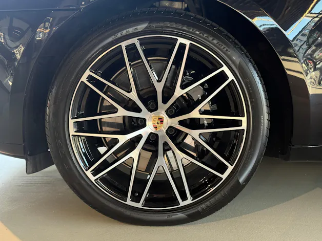 PORSCHE Macan GTS PDK
