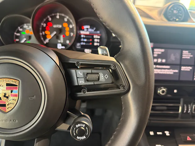 PORSCHE Macan GTS PDK