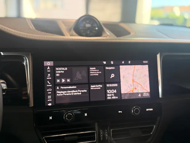 PORSCHE Macan GTS PDK