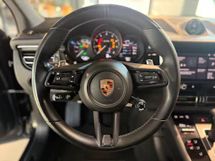 PORSCHE Macan GTS PDK