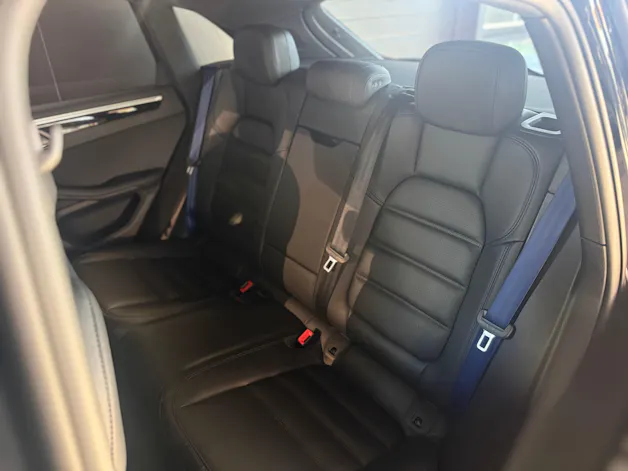 PORSCHE Macan GTS PDK