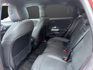 MERCEDES-BENZ EQA 300 4M Swiss Star