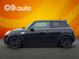 MINI Cooper S Steptronic