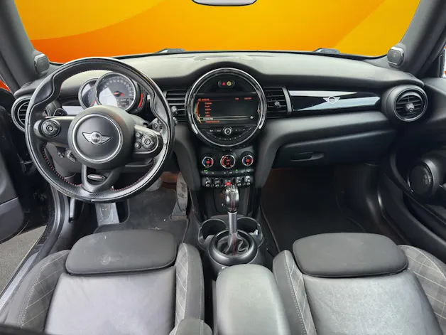 MINI Cooper S Steptronic