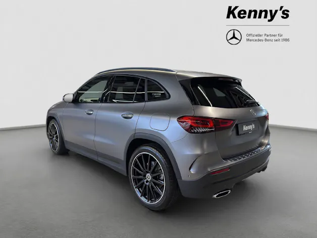 MERCEDES-BENZ GLA 250
