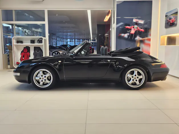 PORSCHE 911 Carrera 4 Cabrio