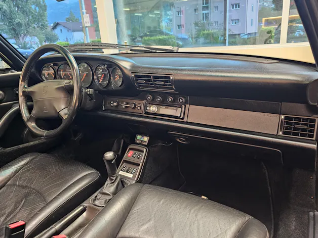 PORSCHE 911 Carrera 4 Cabrio