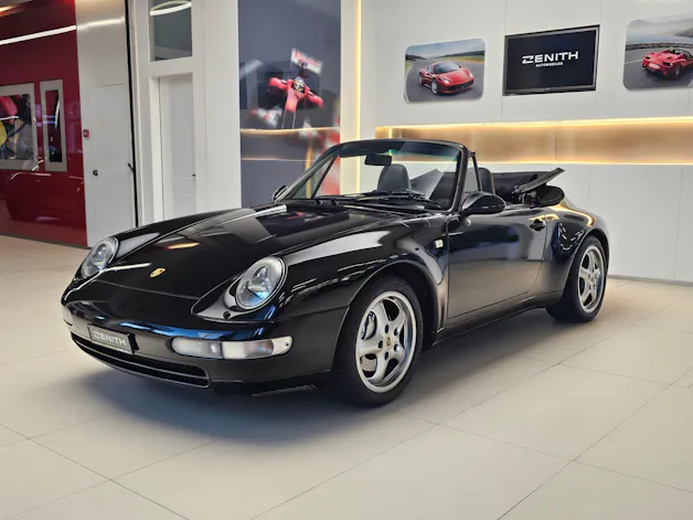 PORSCHE 911 Carrera 4 Cabrio