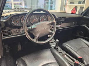 PORSCHE 911 Carrera 4 Cabrio