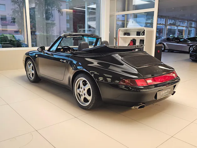 PORSCHE 911 Carrera 4 Cabrio