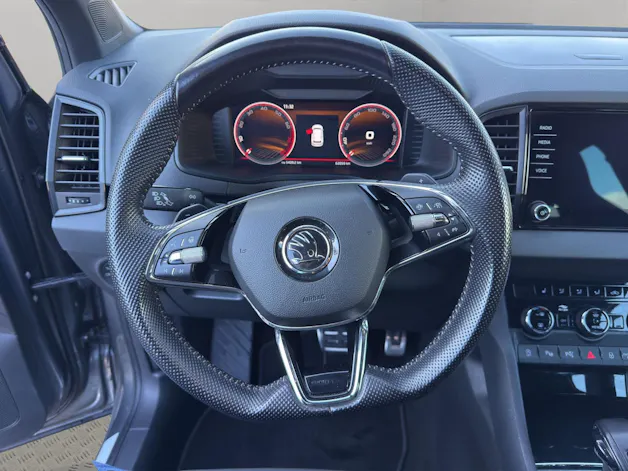 SKODA Karoq 2.0 TSI SportLine 4x4 DSG