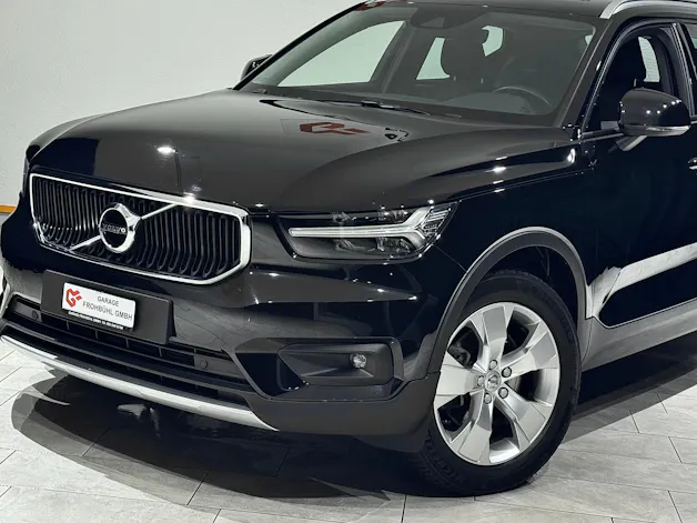 VOLVO XC40 B4 Benzin Mild Hybrid AWD Momentum Geartronic | 1.Hand | AHK |