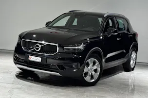 VOLVO XC40 B4 Benzin Mild Hybrid AWD Momentum Geartronic | 1.Hand | AHK |