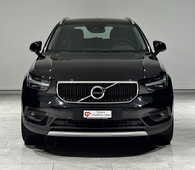 VOLVO XC40 B4 Benzin Mild Hybrid AWD Momentum Geartronic | 1.Hand | AHK |
