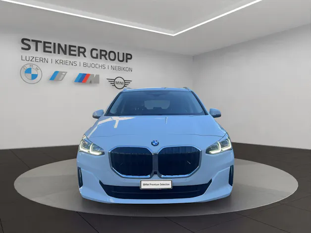 BMW 223d Active Tourer xDrive DKG