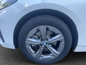 BMW 223d Active Tourer xDrive DKG
