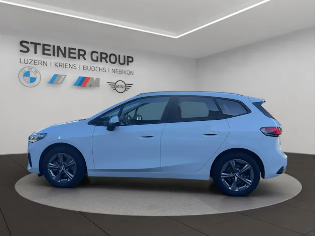 BMW 223d Active Tourer xDrive DKG