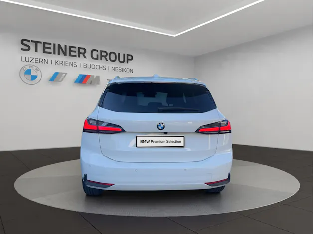 BMW 223d Active Tourer xDrive DKG
