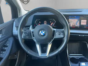 BMW 223d Active Tourer xDrive DKG