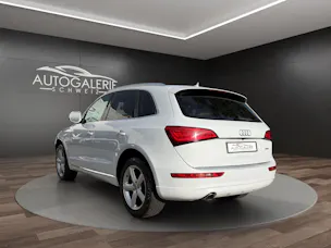 AUDI Q5 2.0 TDI quattro S-tronic | CH | Designpaket Sport | Adaptiv Tempomat | DAB | 19" | AMBITION | Xenon Plus |