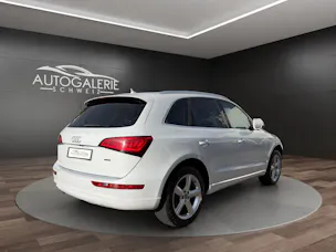 AUDI Q5 2.0 TDI quattro S-tronic | CH | Designpaket Sport | Adaptiv Tempomat | DAB | 19" | AMBITION | Xenon Plus |