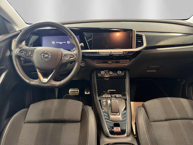 OPEL Grandland 1.6 Hybrid Elegance Automatik