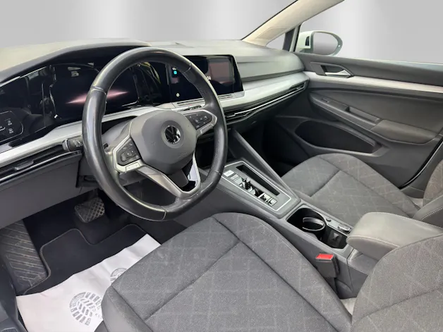 VW Golf Variant 2.0 TDI Life DSG
