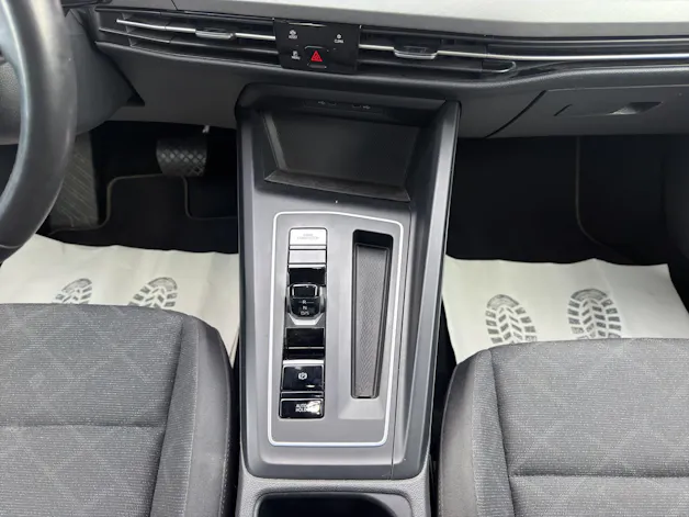 VW Golf Variant 2.0 TDI Life DSG