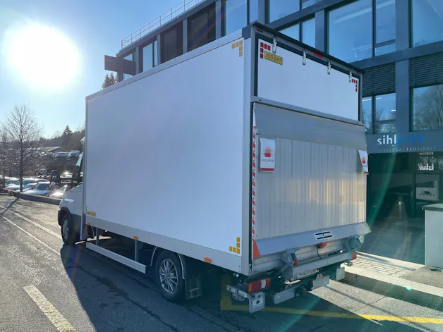 IVECO Daily 35 S 18H A8 für Durchlader einsetzbar
