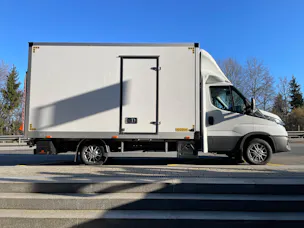 IVECO Daily 35 S 18H A8 für Durchlader einsetzbar