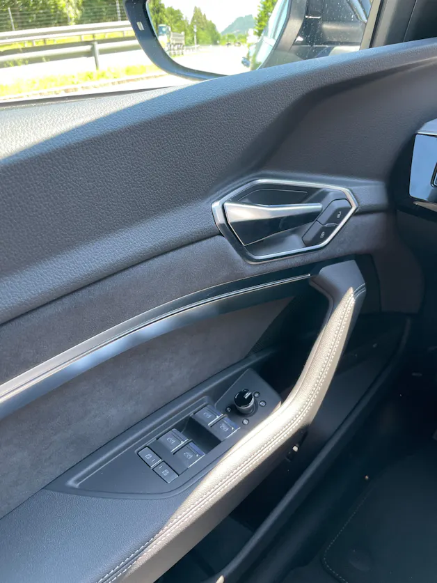 AUDI e-tron 50 Sportback quattro