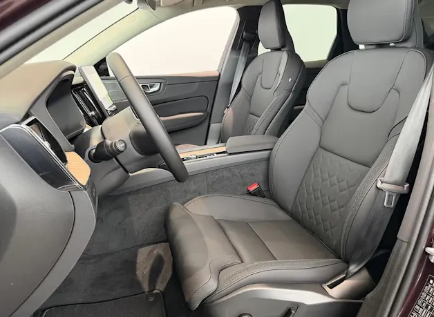 VOLVO XC60 T6 eAWD PluginHybrid Plus Dark Geartronic