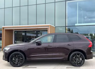 VOLVO XC60 T6 eAWD PluginHybrid Plus Dark Geartronic