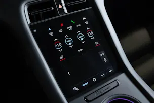 PORSCHE Taycan 4 Cross Turismo