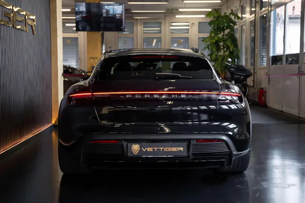 PORSCHE Taycan 4 Cross Turismo