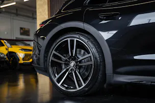 PORSCHE Taycan 4 Cross Turismo