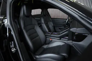 PORSCHE Taycan 4 Cross Turismo