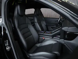 PORSCHE Taycan 4 Cross Turismo