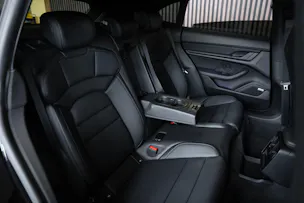 PORSCHE Taycan 4 Cross Turismo