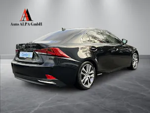 Lexus IS 300h excellence Automatic | CH | LEDER | SITZHEIZUNG & -BELÜFTUNG | TOTWINKEL | KAMERA | ACC