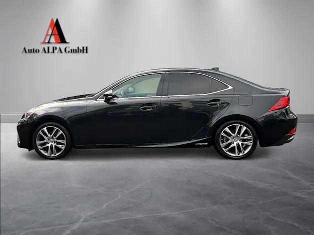 Lexus IS 300h excellence Automatic | CH | LEDER | SITZHEIZUNG & -BELÜFTUNG | TOTWINKEL | KAMERA | ACC