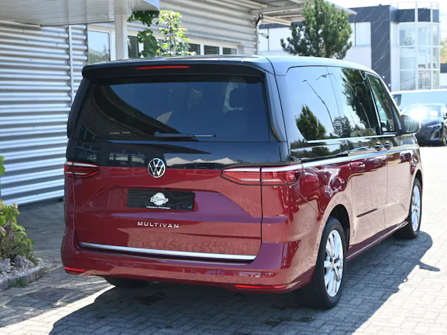 VW Multivan 2.0 TDI Style DSG Lang 7-Plätzer + AHK 2000kg + Standheizung