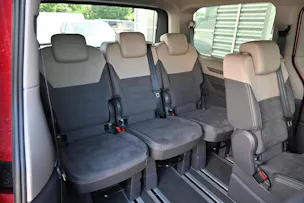VW Multivan 2.0 TDI Style DSG Lang 7-Plätzer + AHK 2000kg + Standheizung
