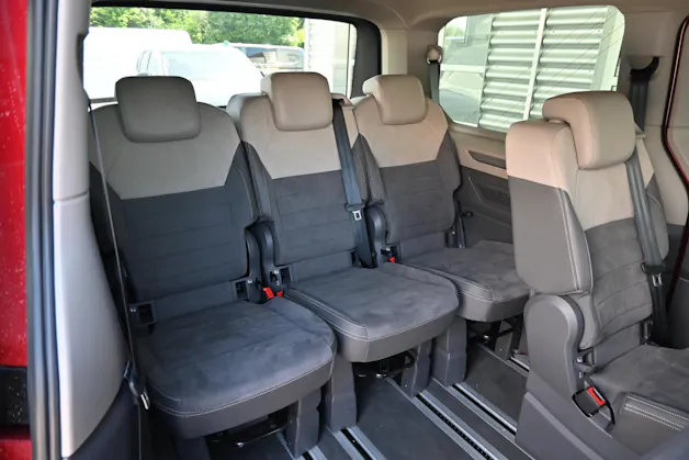 VW Multivan 2.0 TDI Style DSG Lang 7-Plätzer + AHK 2000kg + Standheizung