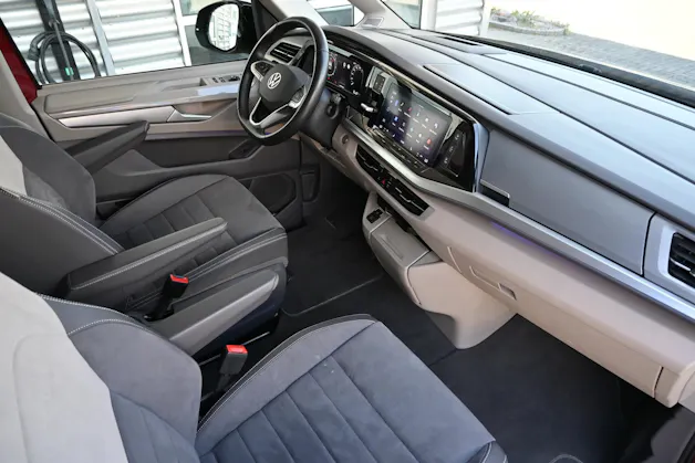 VW Multivan 2.0 TDI Style DSG Lang 7-Plätzer + AHK 2000kg + Standheizung