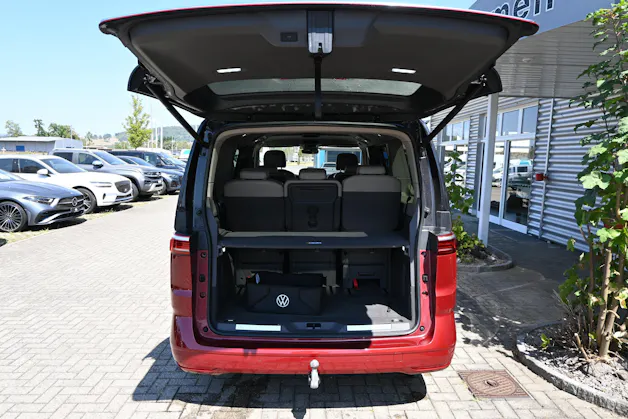 VW Multivan 2.0 TDI Style DSG Lang 7-Plätzer + AHK 2000kg + Standheizung