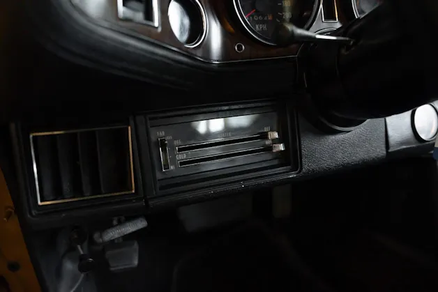 CHEVROLET CAMARO LT 350