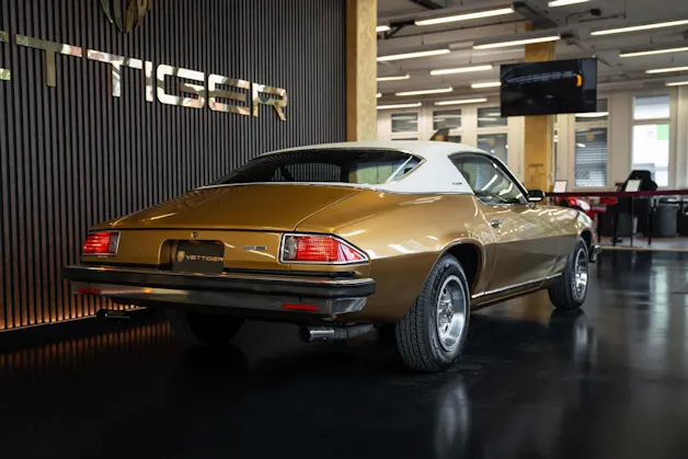 CHEVROLET CAMARO LT 350