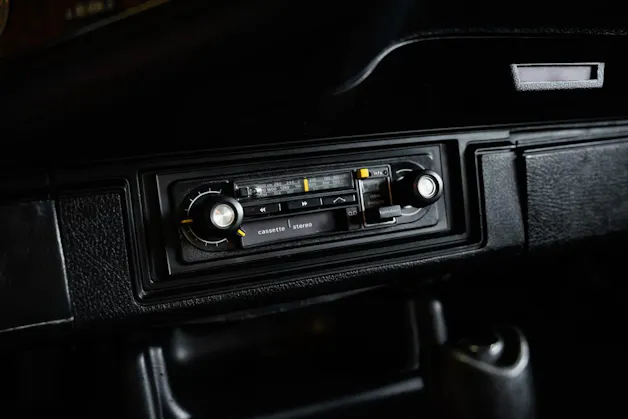 CHEVROLET CAMARO LT 350