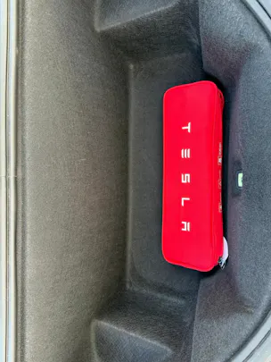 Tesla Model S Maximale-Reichweite * Raven *